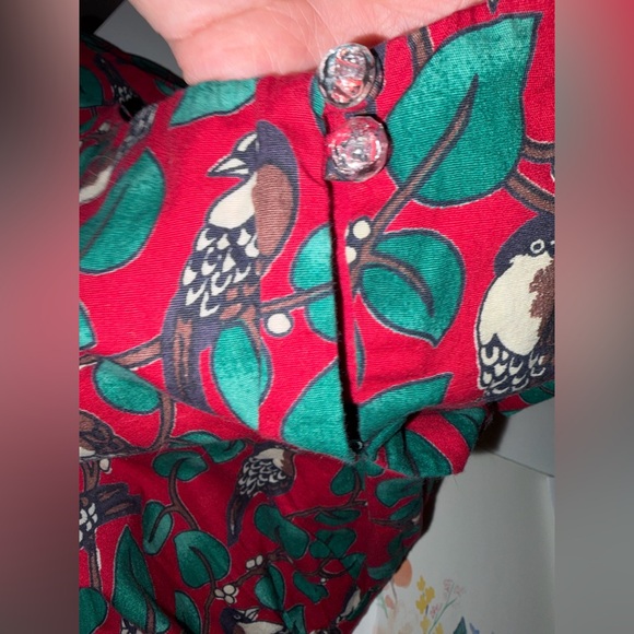 Emily and Fin Red Bird Print Dress with Green Leaves
Size M UK 12 Fully Lined - Picture 3 of 13